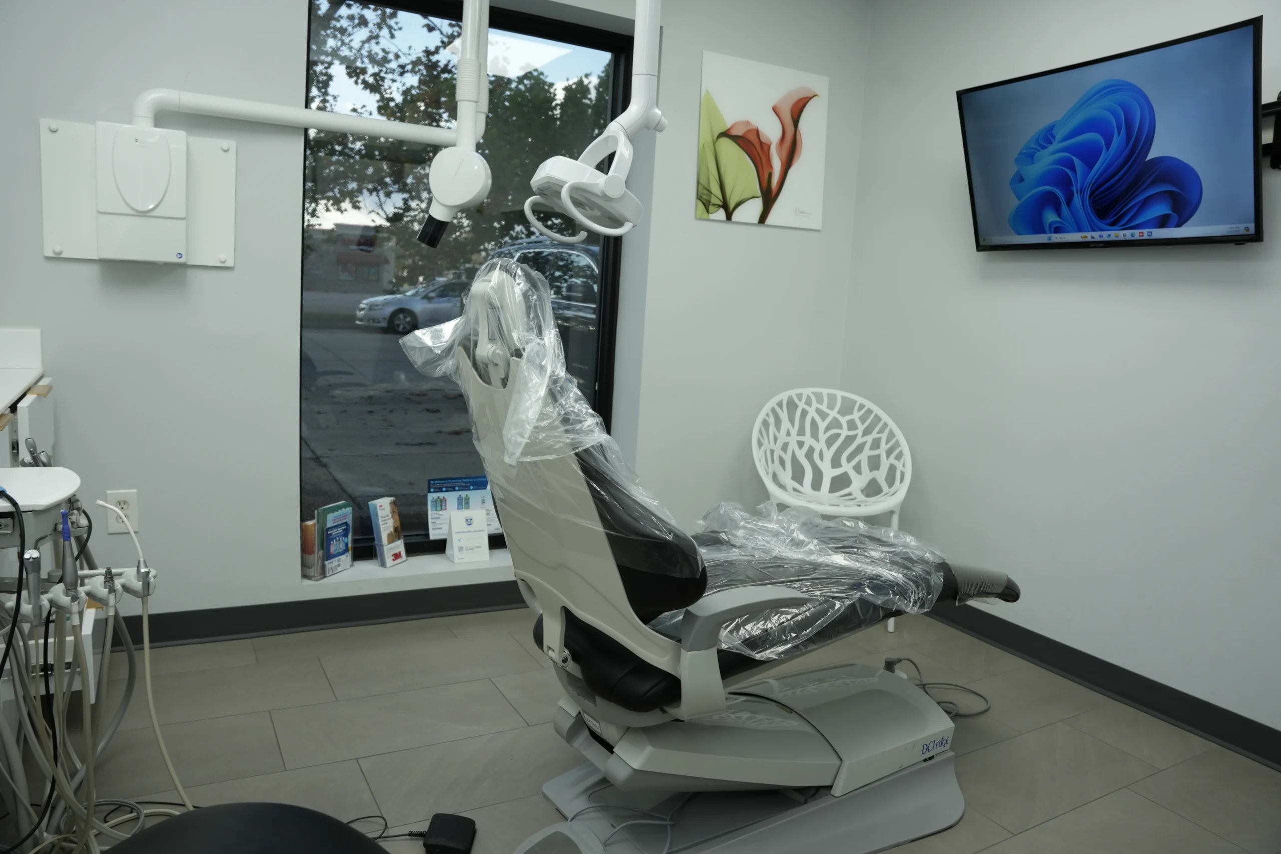 DSC03417 1 scaled - SmilePro Dental